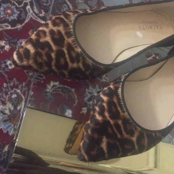 Talbots Wedges - Picture 2 of 3